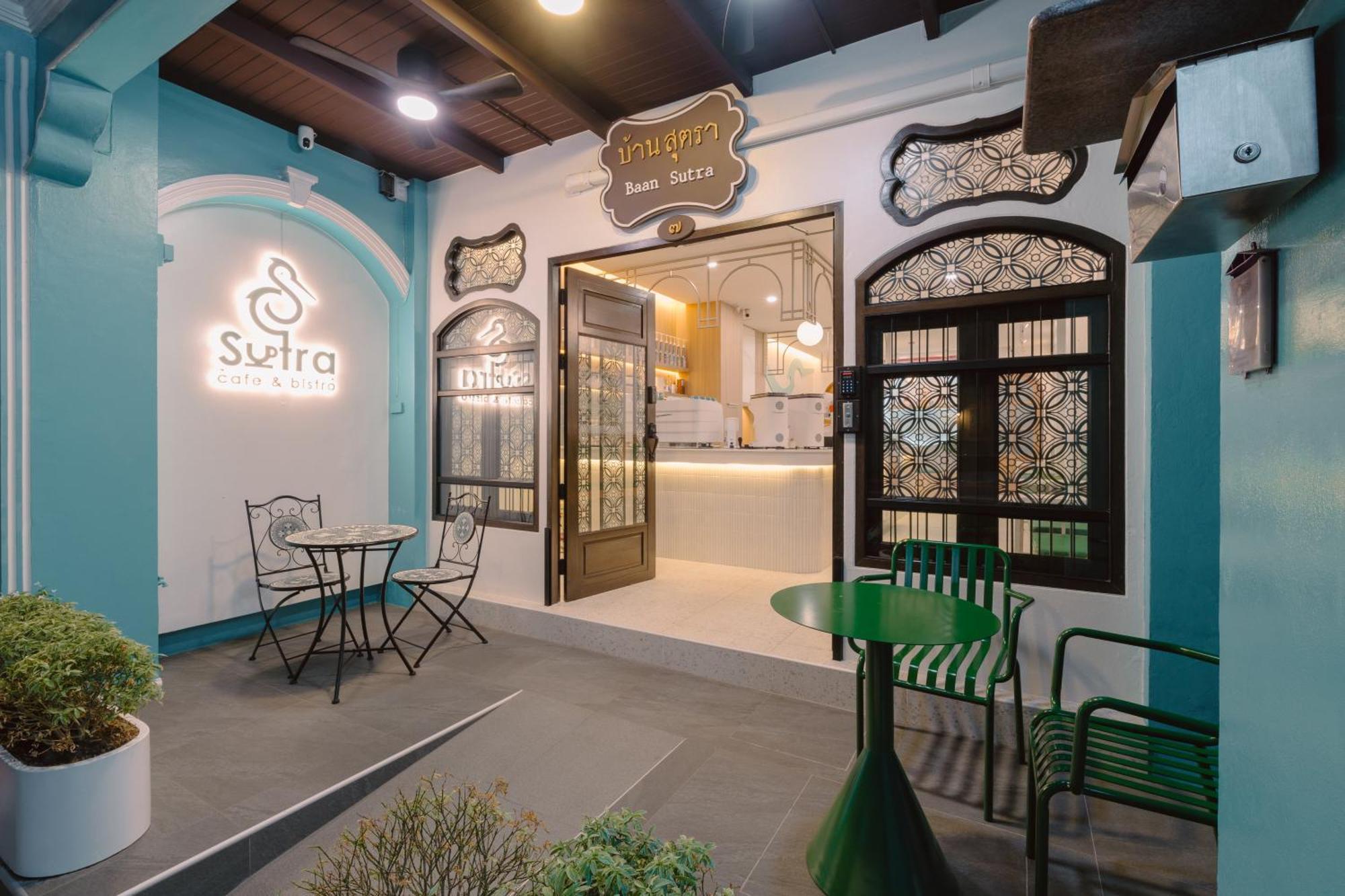 Baan Sutra Guesthouse Phuket Ngoại thất bức ảnh